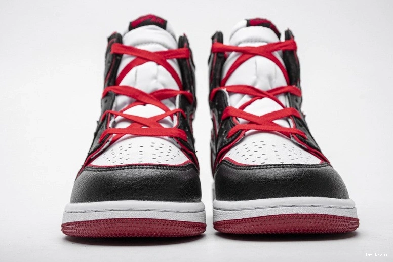 Retro Jordan  1 Bloodline High 555088-062 0501